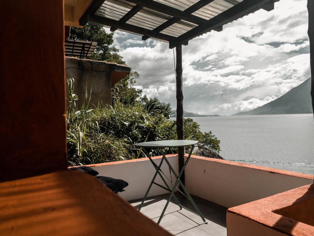 Atitlan Sunset Lodge Santa Cruz La Laguna Exterior foto