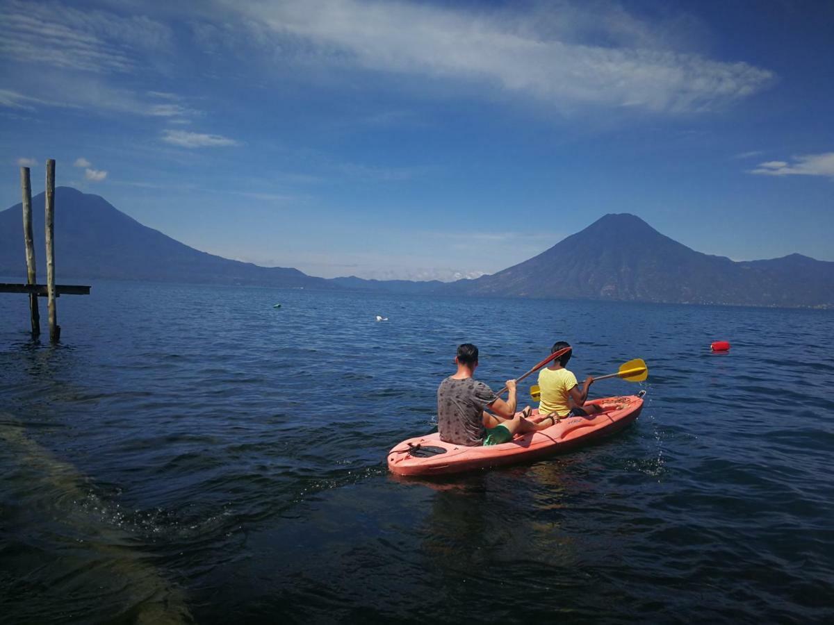 Atitlan Sunset Lodge Santa Cruz La Laguna Exterior foto
